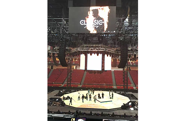 张学友巡回广州站现场