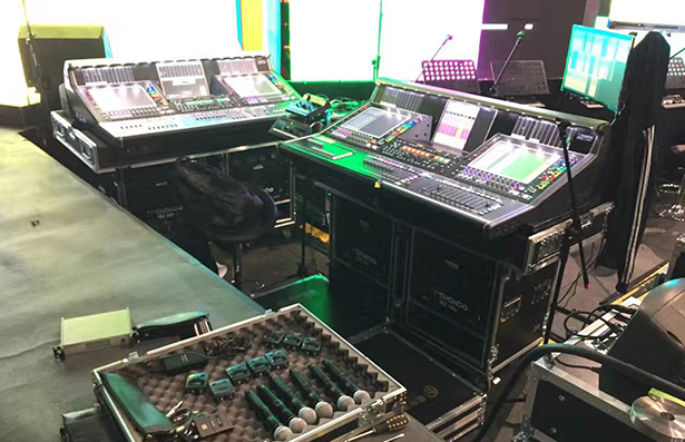 张学友巡回广州站现场